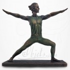 Body Talk - Homme Yoga Warrior pose, tattoed